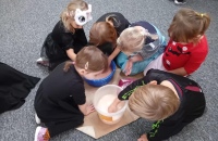 b40a7e0c-b401-4e97-a375-c91f8530d6d2