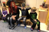 2143AD9F-8071-42E2-A9F8-1D5FFC439006