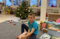 0D845083-198E-4A5B-8902-B8A890EFBAD2