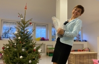 9B0B05C4-DF00-4FD2-9CD7-F2D5DCB69954