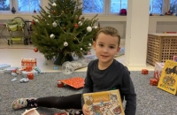 EDDD4EF9-617C-488D-8C89-42F3C9770A53